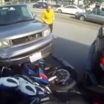 Un motard très chanceux (VIDEO)
