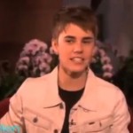 Justin Bieber vend ses cheveux sur eBay…pour la bonne cause (VIDEO)