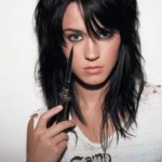 Katy Perry Photoshopée par le magazine Rolling Stone (PHOTO)