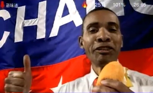 Chine : un sosie de Barack Obama dans une pub KFC (VIDEO)