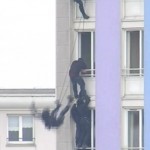 Prise d&rsquo;otage et viol dans un foyer de Rosny : l&rsquo;intervention du RAID (VIDEO)