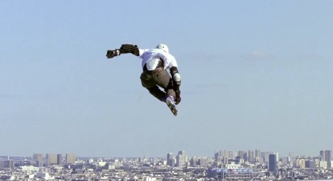 Le saut de Taïg Khris au Sacré Coeur (VIDEO)