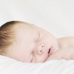 Brésil : un bébé se réveille à la morgue !
