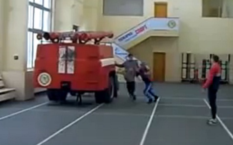 Les pompiers les plus rapides du monde ? (VIDEO)