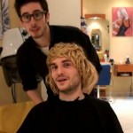 Jérôme chez le coiffeur (VIDEO)