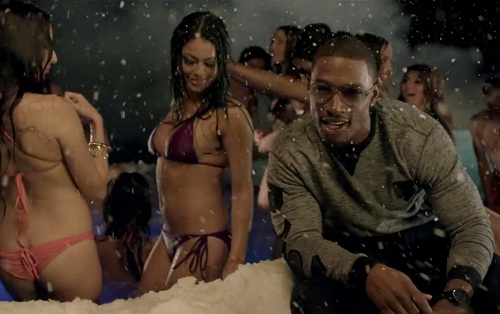 Chris Brown – Strip (CLIP)