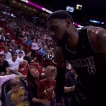 NBA : LeBron James fait pleurer un enfant (VIDEO)