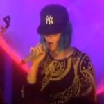Katy Perry reprend  &laquo;&nbsp;Ni**as In Paris&nbsp;&raquo; de Jay-z et Kanye West (VIDEO)