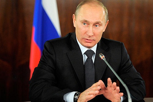 Russie : Vladimir Poutine élu président (VIDEO)