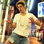 Hollande Sarkozy – Bonnet Blanc ou Blanc Bonnet (VIDEO)