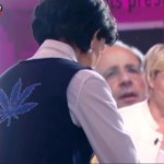 Le gilet &laquo;&nbsp;cannabis&nbsp;&raquo; de Rachida Dati fait le buzz (VIDEO)
