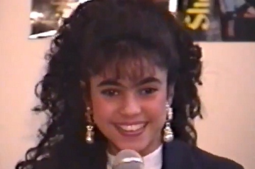 Shakira à l’âge de 13 ans ! (VIDEO)