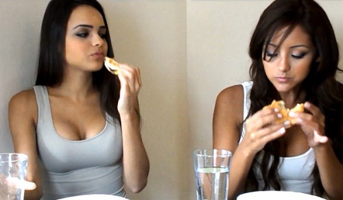 Concours de mangeuse de hamburgers : Melanie Iglesias vs Lisa Ramos (VIDEO)
