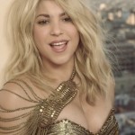 Shakira enceinte : elle dévoile une photo de son ventre rond sur Twitter (PHOTO)