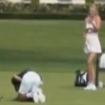 Sharapova vise les parties intimes de Djokovic (VIDEO)