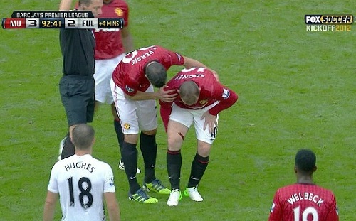 Premier League : l&rsquo;impressionnante blessure de Wayne Rooney (VIDEO)