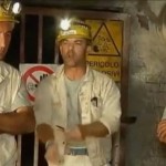 Italie : Un mineur tente de s&rsquo;ouvrir les veines devant les caméras (VIDEO)