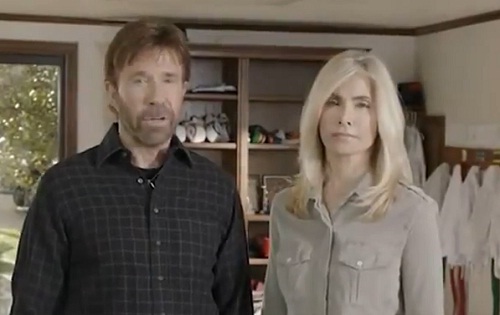 Chuck Norris appelle les chrétiens à voter contre Barack Obama (VIDEO)