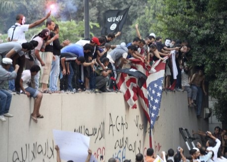 Un film anti-islam provoque une flambée de violence anti-américaine (VIDEO)