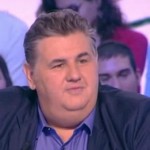 René Girard traite Pierre Ménès de &laquo;&nbsp;gros&nbsp;&raquo; en conférence de presse (vidéo)