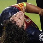Ligue des Champions : Carles Puyol se retourne le coude (VIDEO)