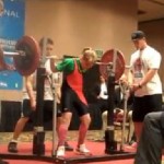 Une fillette de 11 ans soulève 102kg au Squat (VIDEO)