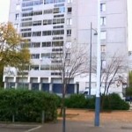 Harcelée à l’école, une collégienne de 14 ans se jette du 7ème étage (VIDEO)