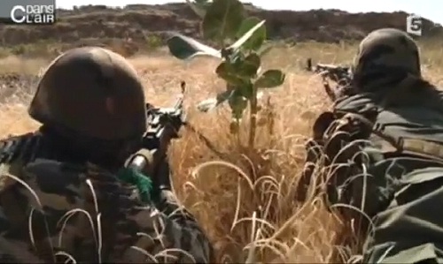 WTF : Entraînement militaire de l’armée Malienne (VIDEO)