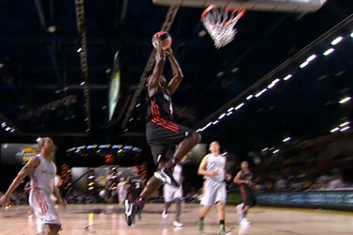 All-Star Celebrity Game : Dunk d’Usain Bolt (VIDEO)