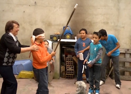 Piñata FAIL (VIDEO)