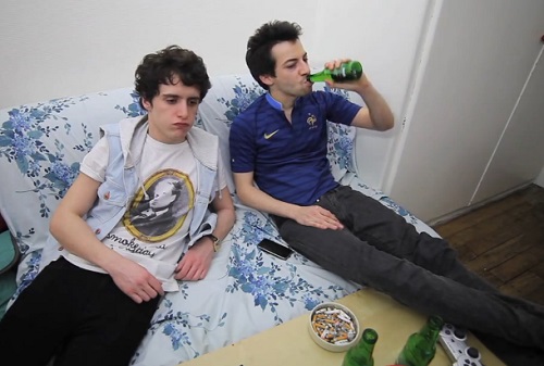 Hugo – La vie en coloc (VIDEO)