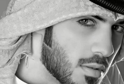 Arabie Saoudite : un homme expulsé du pays car jugé trop… beau ! (PHOTOS)