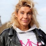 Mariage homosexuel : Frigide Barjot insultée par les pro mariage gay (VIDEO)