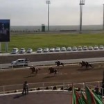 Turkménistan : la chute de cheval du président censurée (VIDEO)