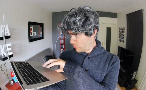 Cyprien – Les vieux et la technologie (VIDEO)