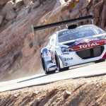 Pikes Peak : Sébastien Loeb pulvérise le record de la «course vers les nuages» (VIDEO)