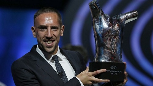 Foot : Franck Ribéry élu Meilleur joueur d’Europe pour la saison 2012/2013 (VIDEO)