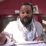 Dieudonné s&rsquo;en prend à Manuel Valls et Pierre Moscovici