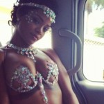 Rihanna se lâche au carnaval de La Barbade (PHOTOS)
