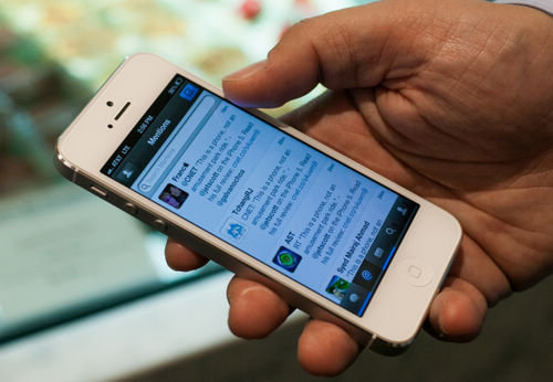 Chine : Il vole un iPhone et renvoie au propriétaire sa liste de contacts sur papier