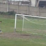 Foot : le raté du siècle (VIDEO)