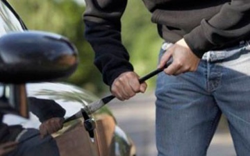 Top 10 des voitures les plus volées en France en 2013