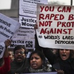 Inde : un conseil de village condamne une femme à un viol collectif (VIDEO)