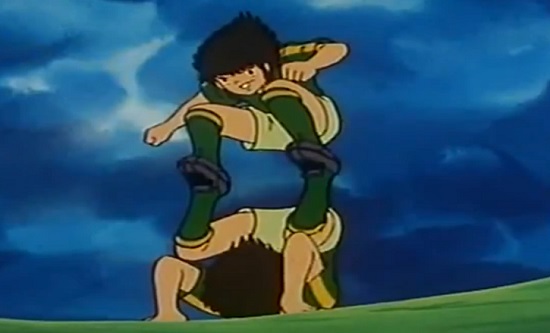 La catapulte infernale d’Olive et Tom reproduite par 3 footballeurs (VIDEO)