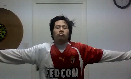 Le supporter fou de Monaco clashe l’OM et ses fans (VIDEO)