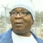 Un Américain libéré après 30 ans passés dans le couloir de la mort (VIDEO)