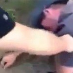 Réveiller un homme sur le bord de la route et se rendre compte que c&rsquo;est .. (vidéo)