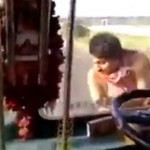 Ce chauffeur de camion est un grand malade ! (vidéo)