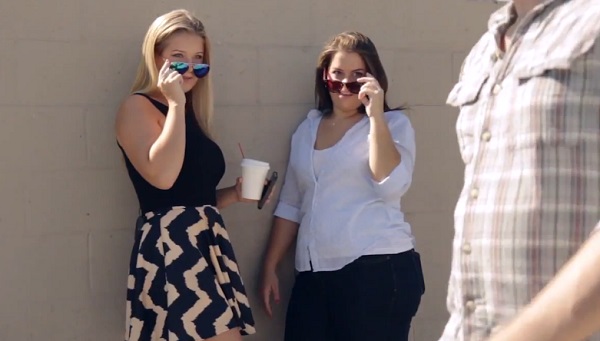 Que serait le monde si les femmes harcelaient les hommes dans la rue ? (vidéo)