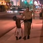 Insolite : un policier essaye d&rsquo;arrêter un nain à Las Vegas (vidéo)